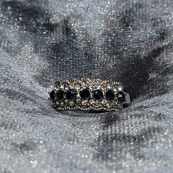 Blue Zircon Stone Engagement Ring - Picture 8 of 9